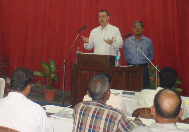 Randy Leinen preaching in Lucknow in 2012. (Mahavir bottom, right)